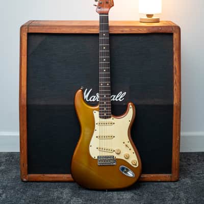 Fender Custom Shop Limited Edition 1961 STRAT RELIC *8 of 12* 2000 - Gold (applied over a Sonic Blue base) image 1