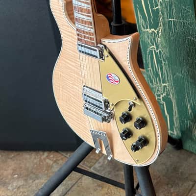 2025 Rickenbacker 660 Electric Guitar Maple Glo With Logo Hard Case image 9