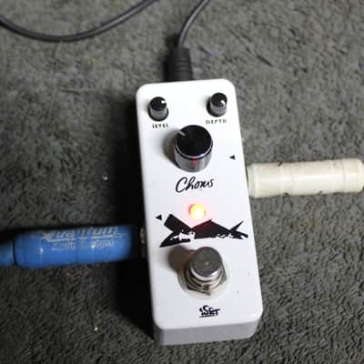 ISET EFFECTS Chorus Guitar Effects Pedal image 2