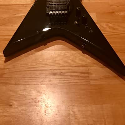 Carvin X220 with Trem 1992 Black with original case. Made in USA image 11