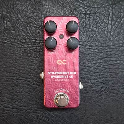 One Control Strawberry Red Overdrive 4K image 1