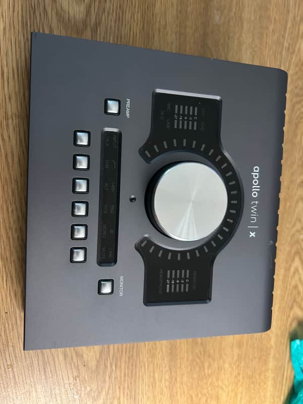 Universal Audio Apollo Twin X DUO Thunderbolt 3 Audio Interface NO power supply  2019 - Present - Gray image 1