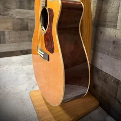 Walden G633RCE-G/W Natura Solid Cedar Top/Ovangkol Maple Armrest Grand Auditorium Acoustic Cutaway-Electric - Gloss Natural (G633RCE-G/W) image 7