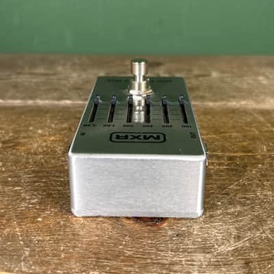MXR M109S Six Band EQ 2016 - Present - Silver image 7