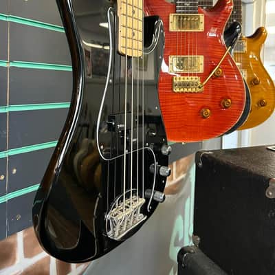 Lakland Skyline Series 44-64 Black Gloss 2006 Electric Bass image 3