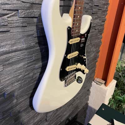 Fender American Performer Stratocaster RW Arctic White image 3