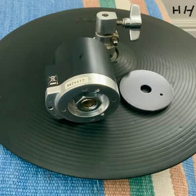 Roland Tom/ snare / cymbal pads…plus .millennium MPS-400, 2x Electronic pads Size 10” image 4