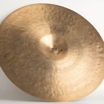 Zildjian 1967-77' K Zildjian Istanbul 18" Crash New Stamp 1,434g image 5