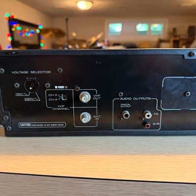Marantz CDV300K Laserdisc Player Extraordinarily Rare Pro Service New Remote🔥 image 12