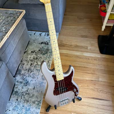 2022 G&L LB-100 <9lbs (USA) image 2