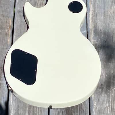 MASTER CERTIFIED: 2010 Gibson Les Paul Studio – Alpine White – Ebony Fretboard - Black Hardware – Pro Setup – $1599 USD | FREE SHIPPING image 5