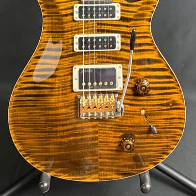 PRS Studio 22 10-Top Flamed Maple Electric Guitar Tiger Eye Finish w/ Case