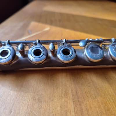 Muramatsu AD series flute with C footjoint, open holes, in-line G image 4