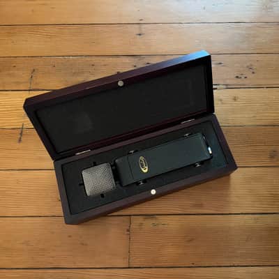 Violet Design The Flamingo Standard | Reverb