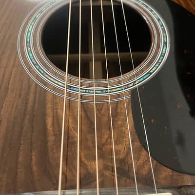 Martin HD-28 Wild Grain Rosewood Empire Custom 2025 image 3