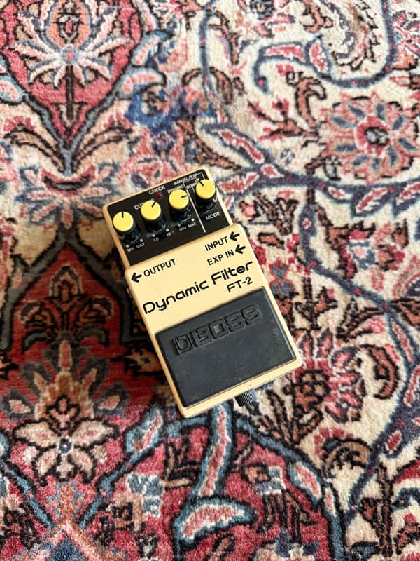 Boss FT-2 Dynamic Filter (Black Label) 1986 - 1989 - Yellow image 1