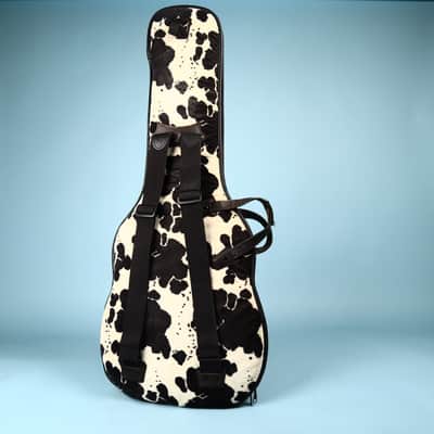 Levy's Canada Guitar Leather Case Cow Cowprint image 4