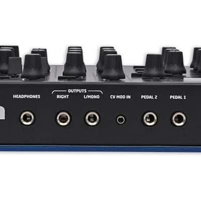 Novation Peak MIDI USB Polyphonic Synthesiser For MAC or PC+Sustain Pedal image 8