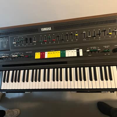Yamaha CS-60 Polyphonic Synthesizer 1977 - Black