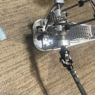 DW DWCPMCD2 Machined Chain Drive Double Bass Drum Pedal 2020s - Chrome image 2