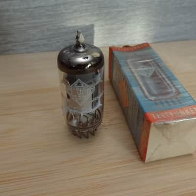 Rare 1958 NOS NIB TELEFUNKEN ef86 silver MEDICAL grade VERY STRONG tube preamp limiter tube mic U67 image 2