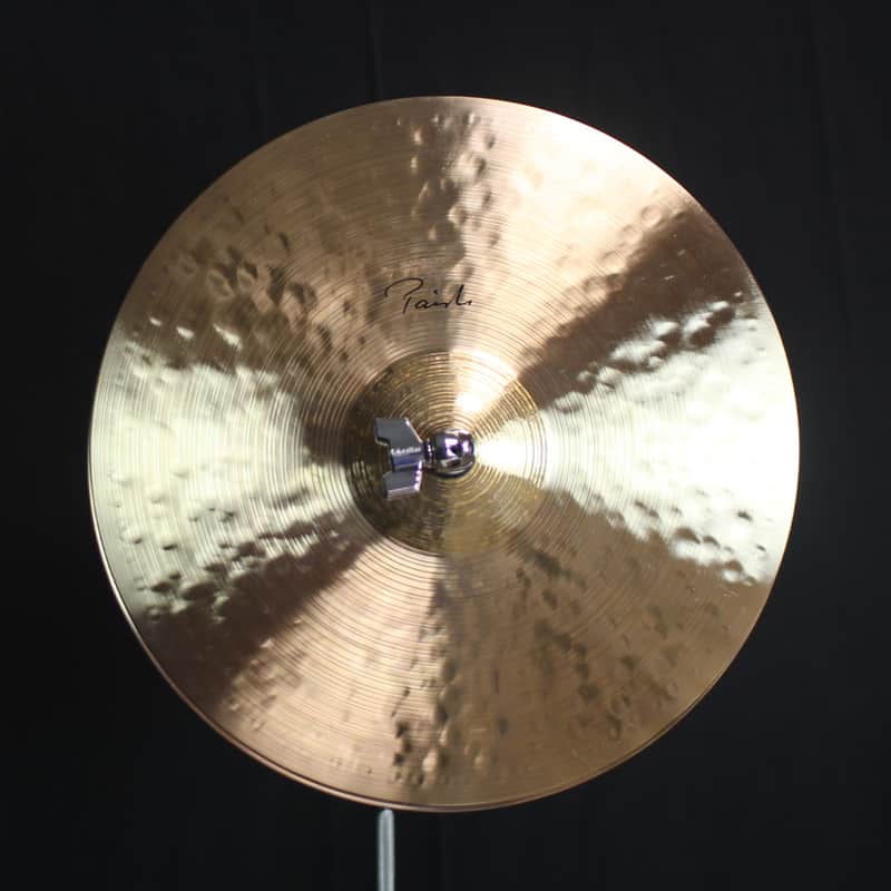 Paiste 14" Signature Traditionals Medium Light Hi Hats - 903g/1210g (video demo) image 1