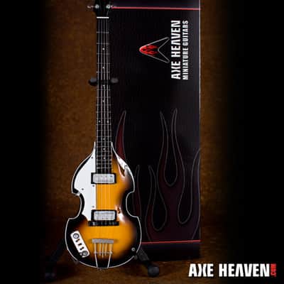 Axe Heaven #PM-025 - Paul McCartney Violin Bass Miniature Guitar Collectible Bild 2