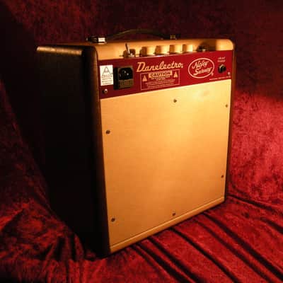 Danelectro Nifty Seventy N70 Bass Guitar Amp - Rare! image 6