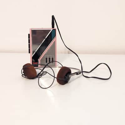 Sanyo M GP24 Pink Vintage Walkman 80s + Original Headphones (Serviced & 100% Working) image 6