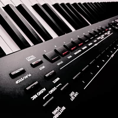 CERTIFIED!!! ROLAND RD800 STAGE PIANO FULLY SERVICED AND IN AMAZING CONDITION! image 24