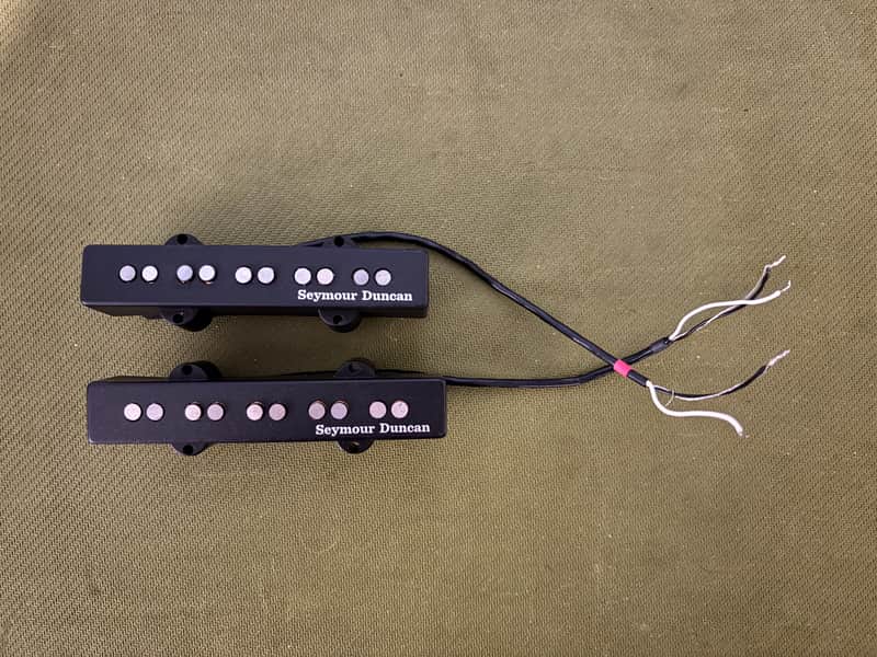 Seymour Duncan Apollo Jazz Bass 5-String 67 / 70mm Pickup Set (2025) image 1
