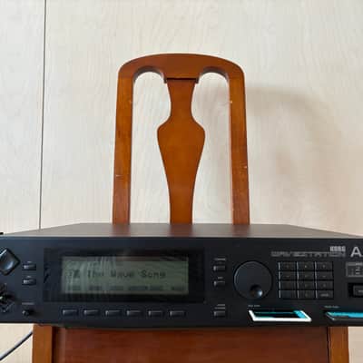 Korg Wavestation A/D Digital Synth with Drum PCM Cards !