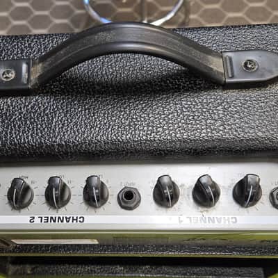 Peavey KB 1 8" 20W Keyboard Amplifier image 5