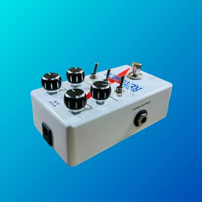 Pigtronix Bob Weir's Real Deal Acoustic Preamp image 4