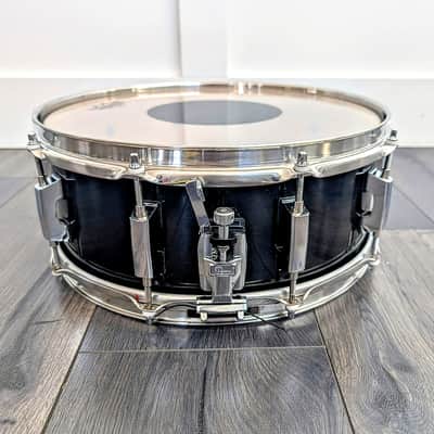 **ULTRA RARE** Pearl Masters Studio Birch Shell 14" x 5.5" Snare Drum 10 Lug Ebony Black Mist Reinforcement Rings Made in Taiwan (Early 1990's Pre BRX) image 2