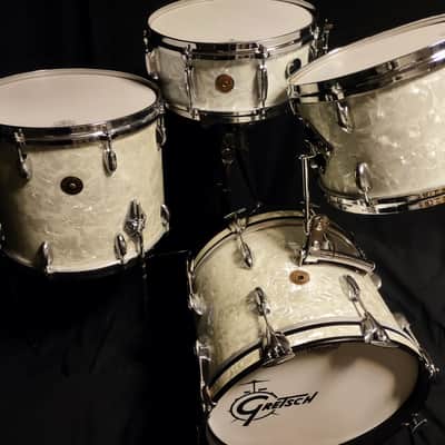Gretsch Round Badge Jazz Kit Vintage 60s 16"x12" bass drum! image 8