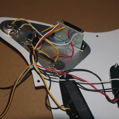 Loaded 11 screw Strat style pickguard with 3 single coil pickups and output jack2025 - White image 4