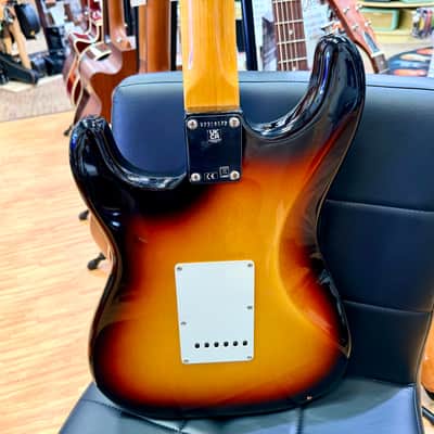 ✨2023✨ Fender American Vintage II 1961 Stratocaster USA~ 3-Color Sunburst + Case image 12