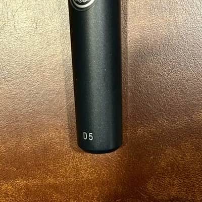 AKG D5 Standard Dynamic Vocal Microphone 2010s - Black image 1