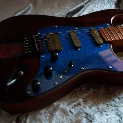 GB Liuteria Traditional Strato semi hollow rosewood and blue resin image 3