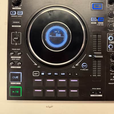Denon SC LIVE 4 Standalone 4-Deck DJ System 2022 - Present - Black image 4
