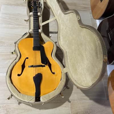 Martin CF-1 American Archtop 2006 - stunning Big Blonde Jazz Guitar signed by CF Martin IV for the Pro-Player ! image 17