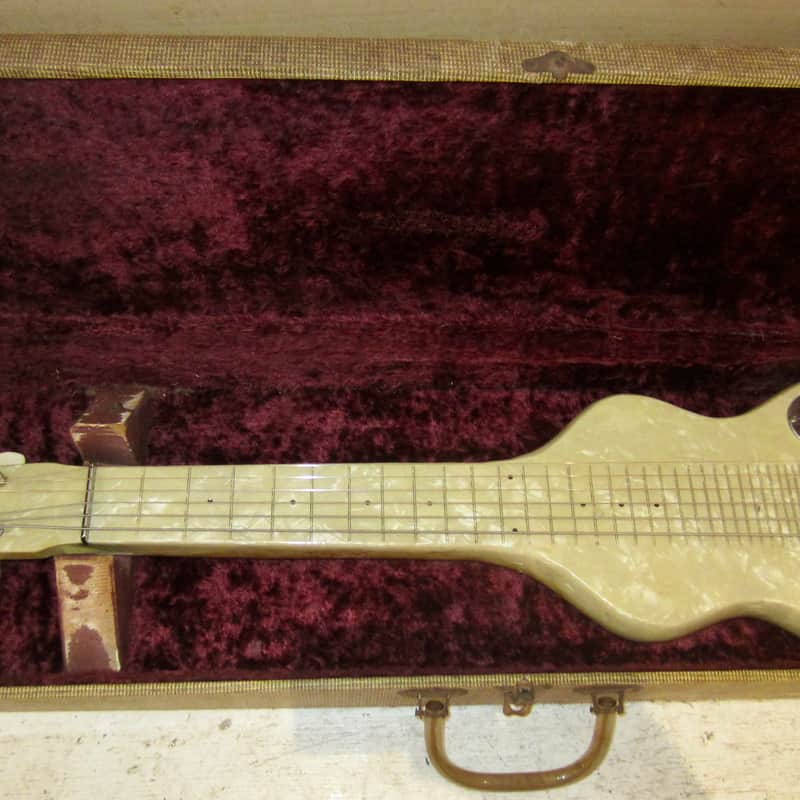 1960s Valco Volutone Lap Steel Pearloid White