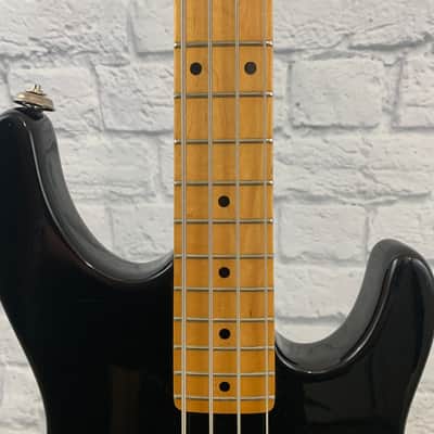 Peavey Foundation 4 String Bass Guitar Black image 25
