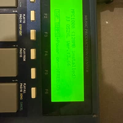 Akai MPC1000 Music Production Center 2004 - 2013 - Blue image 4