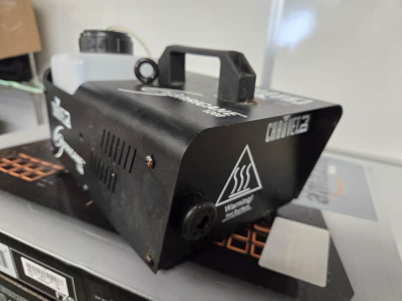 Chauvet DJ Hurricane 1200 Portable Fog Machine image 1