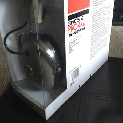 Koss Pro4AA Isolating Headphones image 2