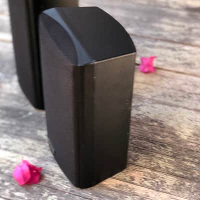 Nice Aiwa SX-AV2000 Surround Satellite Bookshelf Speakers Pair. Tested Working! Nice Aiwa SX-AV2000 Surround Satellite Bookshelf Speakers Pair. Tested Working! image 4