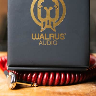 Walrus Audio Voyager MkII Preamp/Overdrive - Seafoam image 5