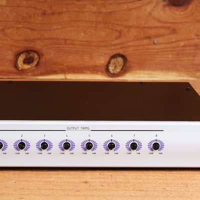 Aphex 228 8 Channel Unbalanced to Balanced Line Level Converter Bump Box image 4